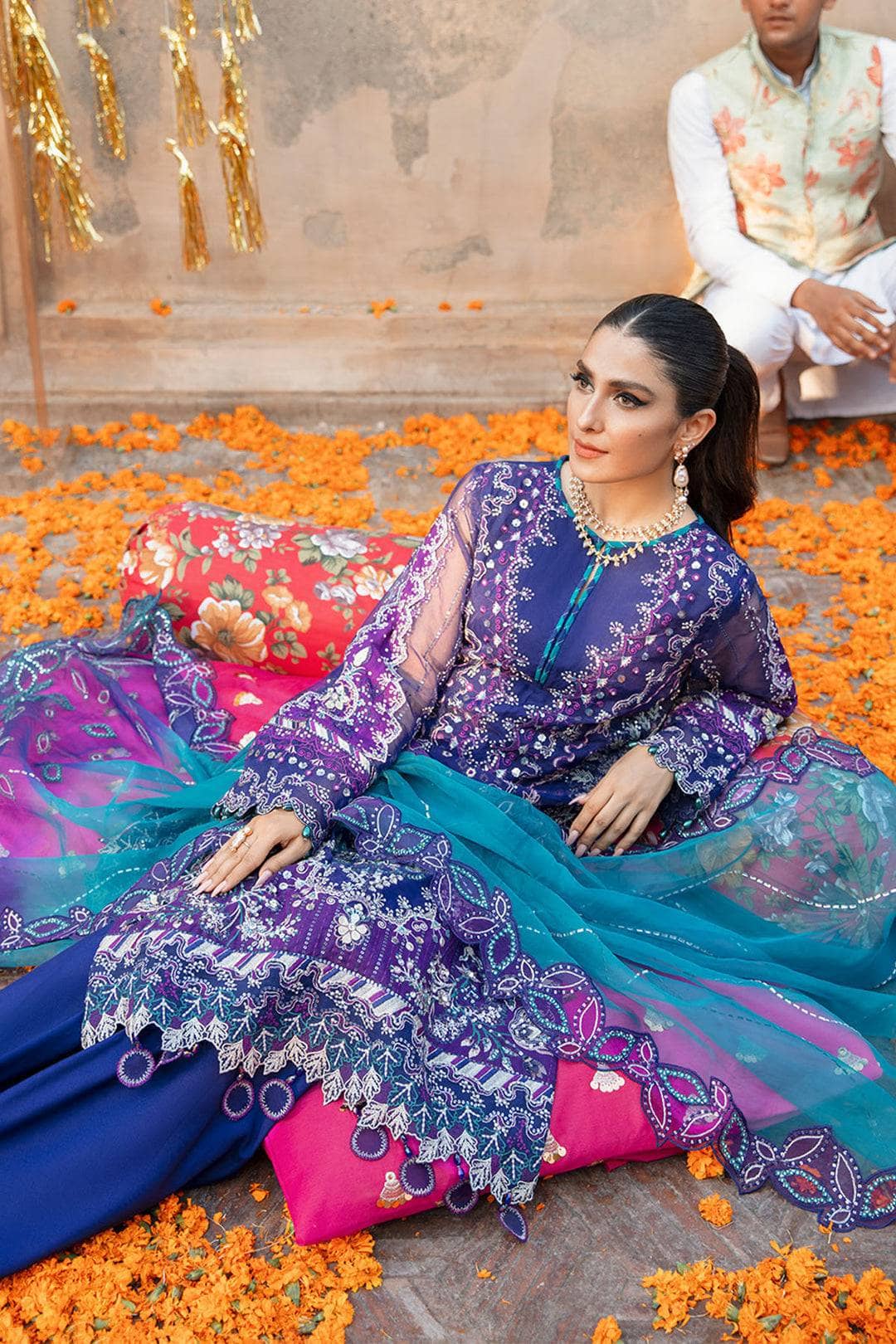 img_nureh_jhoomro_wedding_edition_awwal_boutique