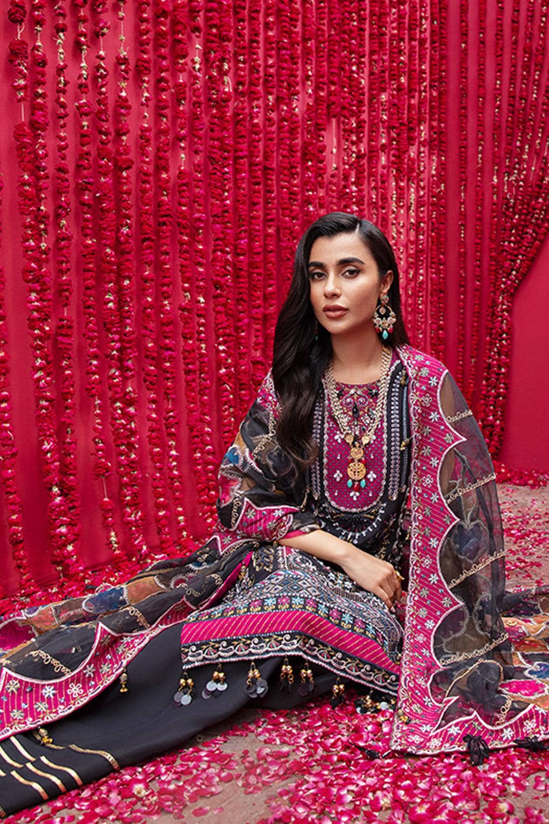 img_nureh_jhoomro_wedding_edition_awwal_boutique