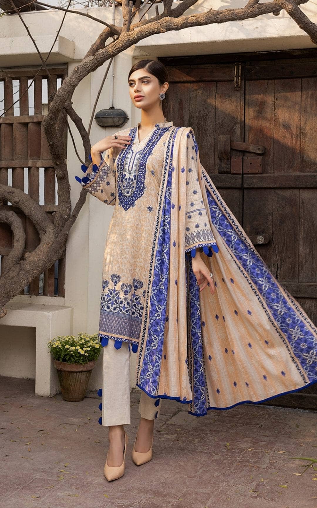 img_iram_misha_daily_wear_lawn_22_awwal_boutique