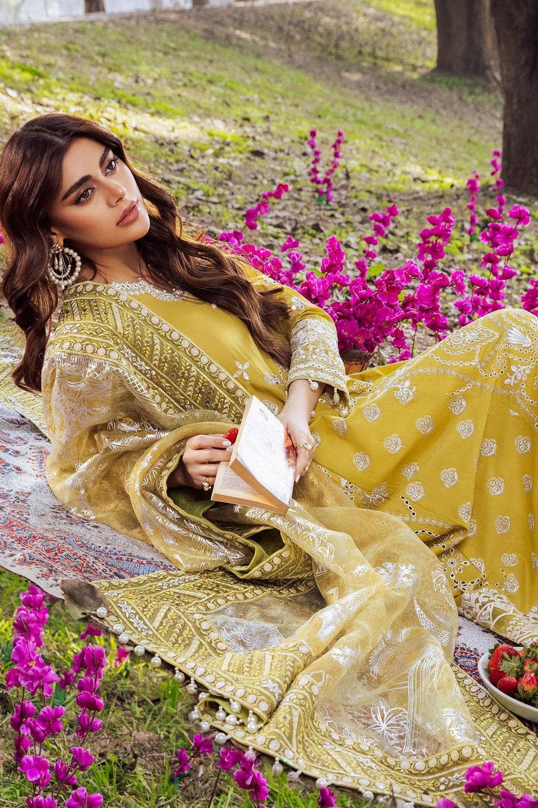 img_nureh_exclusive_summer_bloom_awwal_boutique