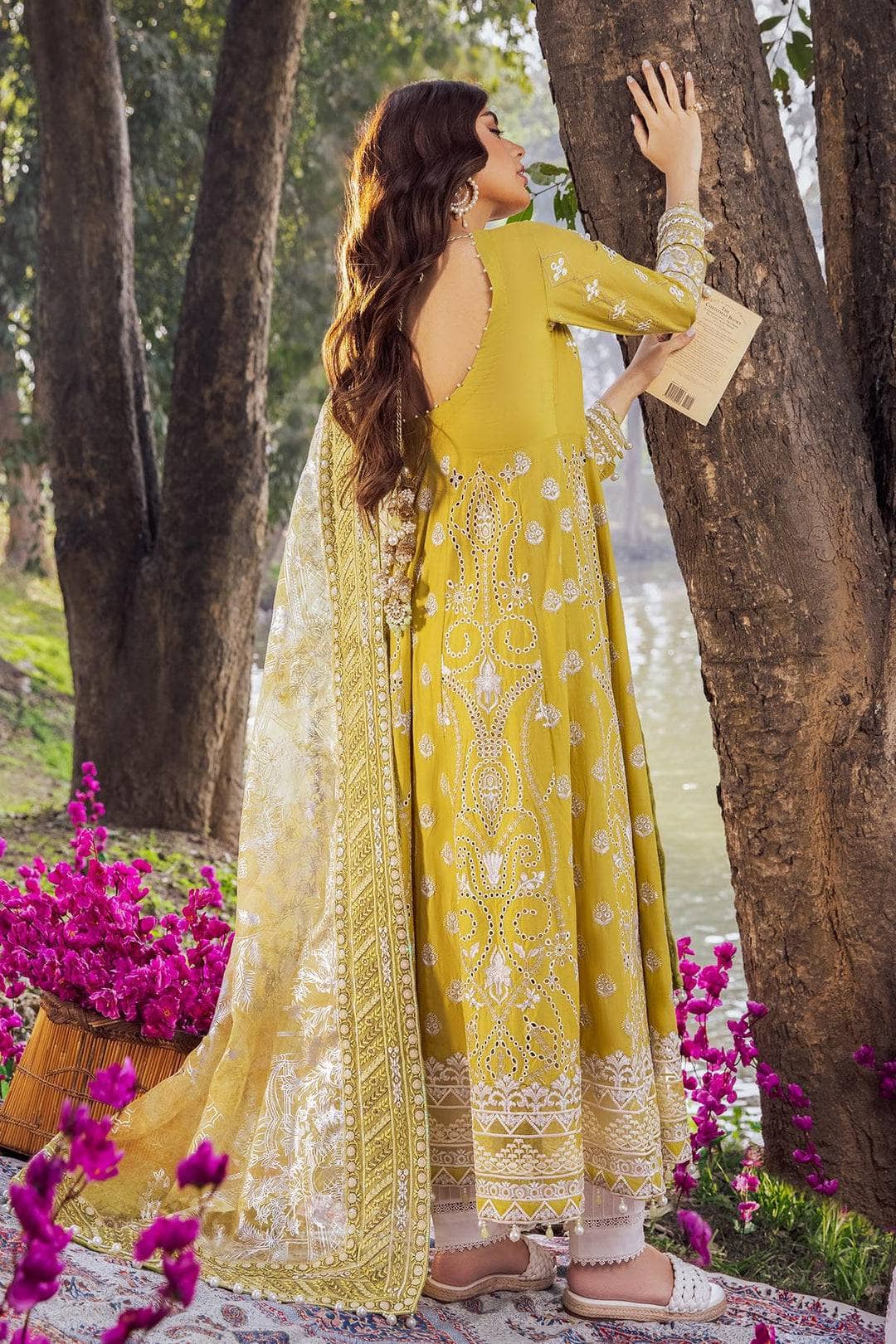 img_nureh_exclusive_summer_bloom_awwal_boutique