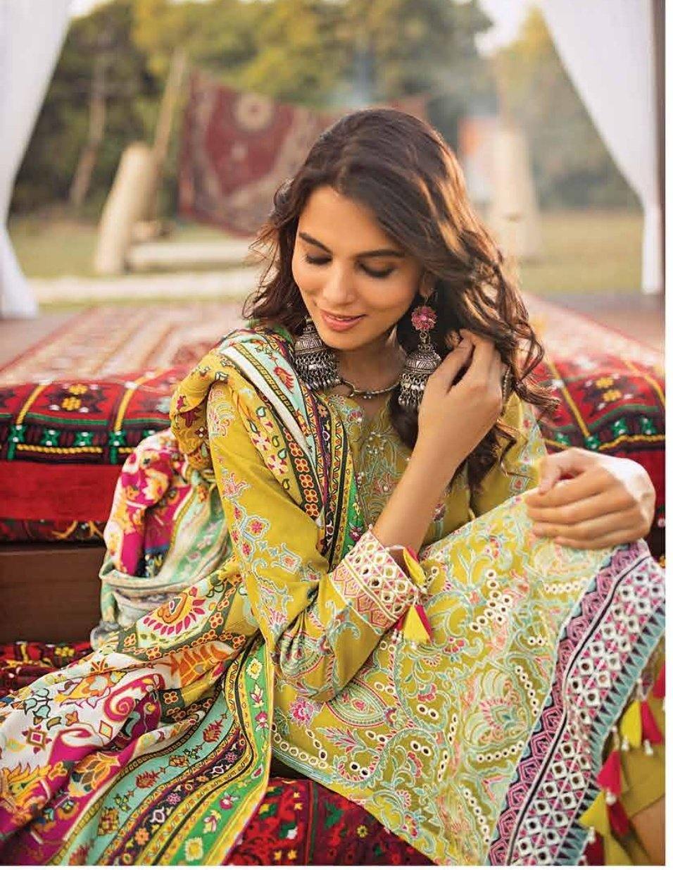 img_nureh_khaddar_winter_collection_awwal_boutique