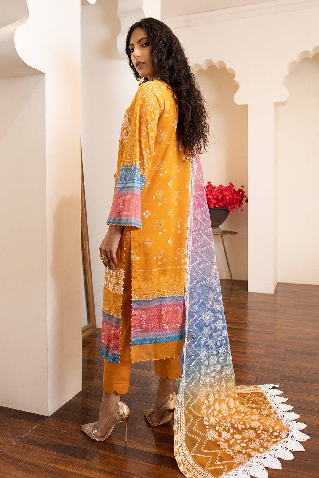 img_nureh_lawn_collection_awwal_boutique