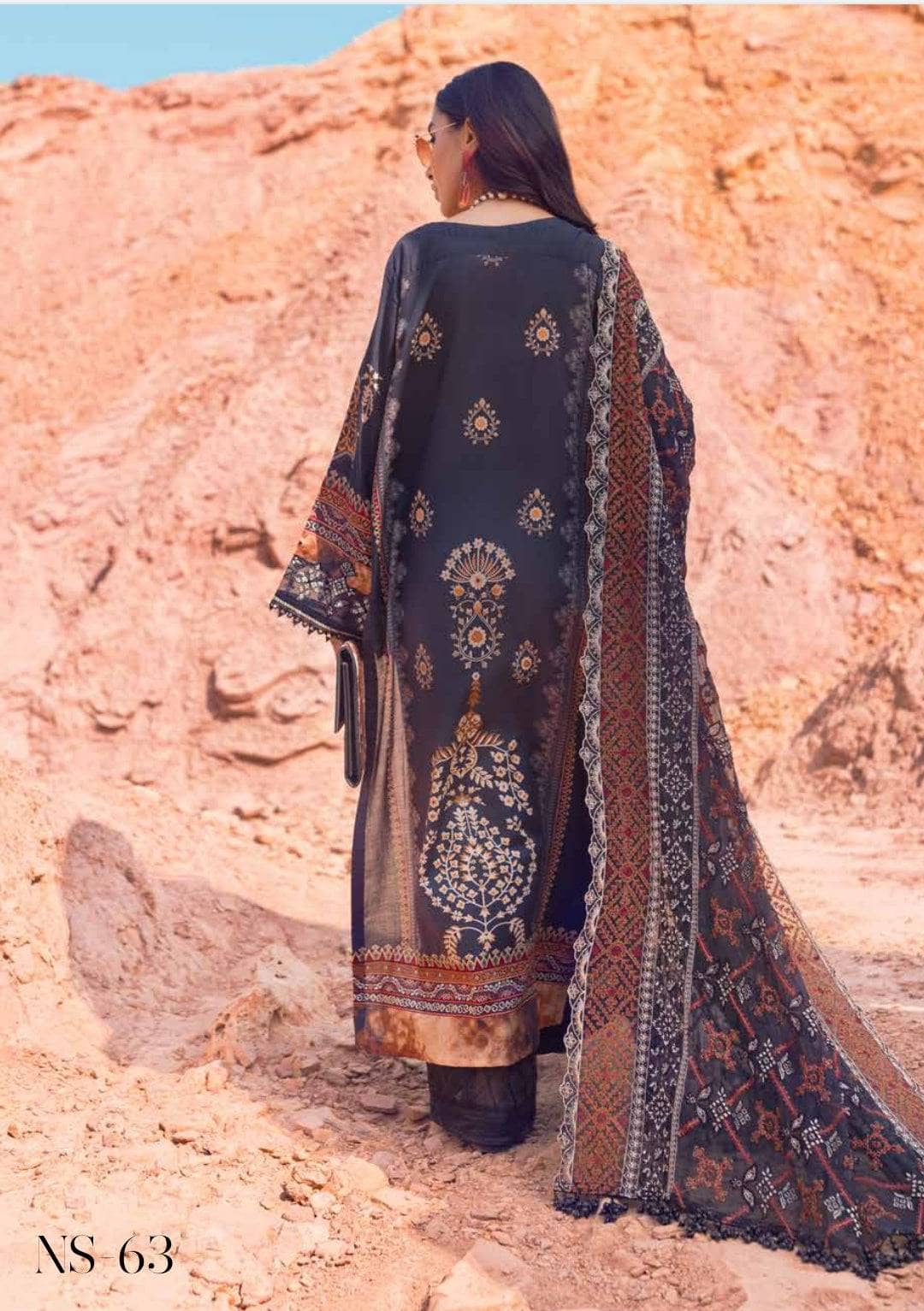 img_nureh_maya_lawn_22_awwal_boutique