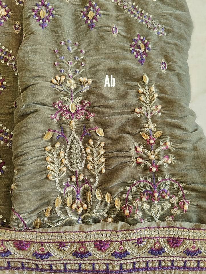 img_open_pic_nureh_velvet_awwal_boutique