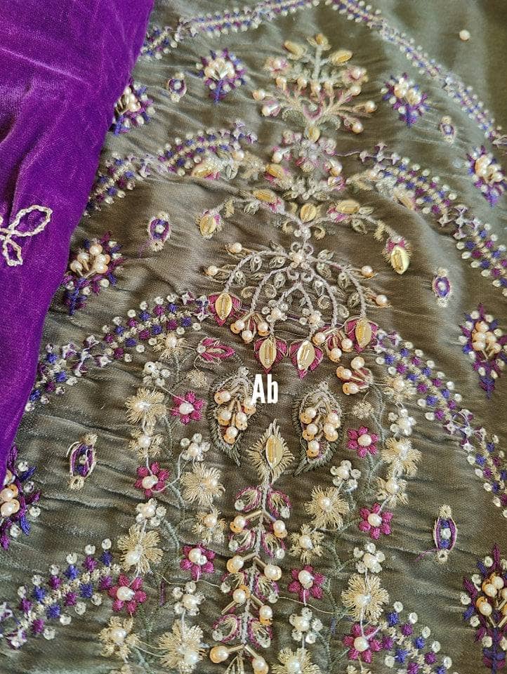 img_open_pic_nureh_velvet_awwal_boutique