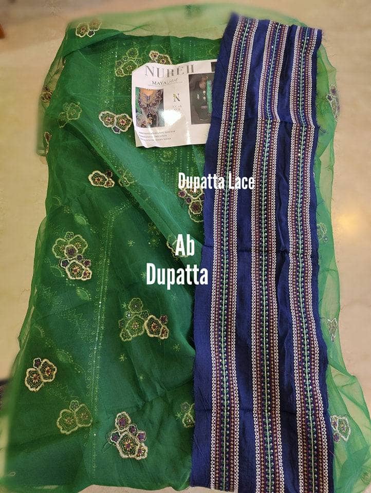img_nureh_maya_velvet_awwal_boutique