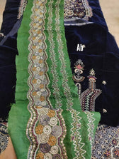 img_nureh_maya_velvet_awwal_boutique