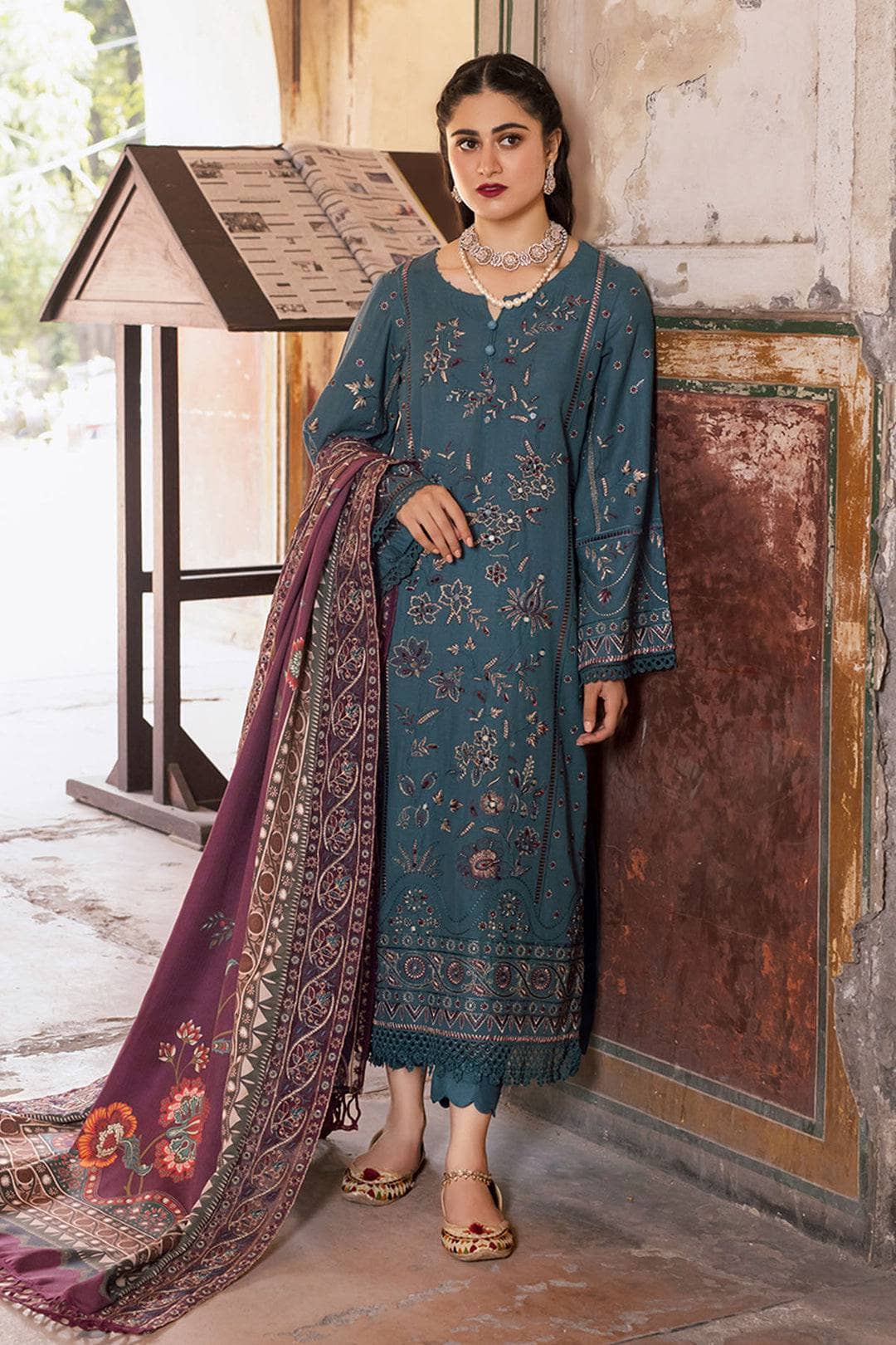 img_nureh_maya_khaddar_awwal_boutique