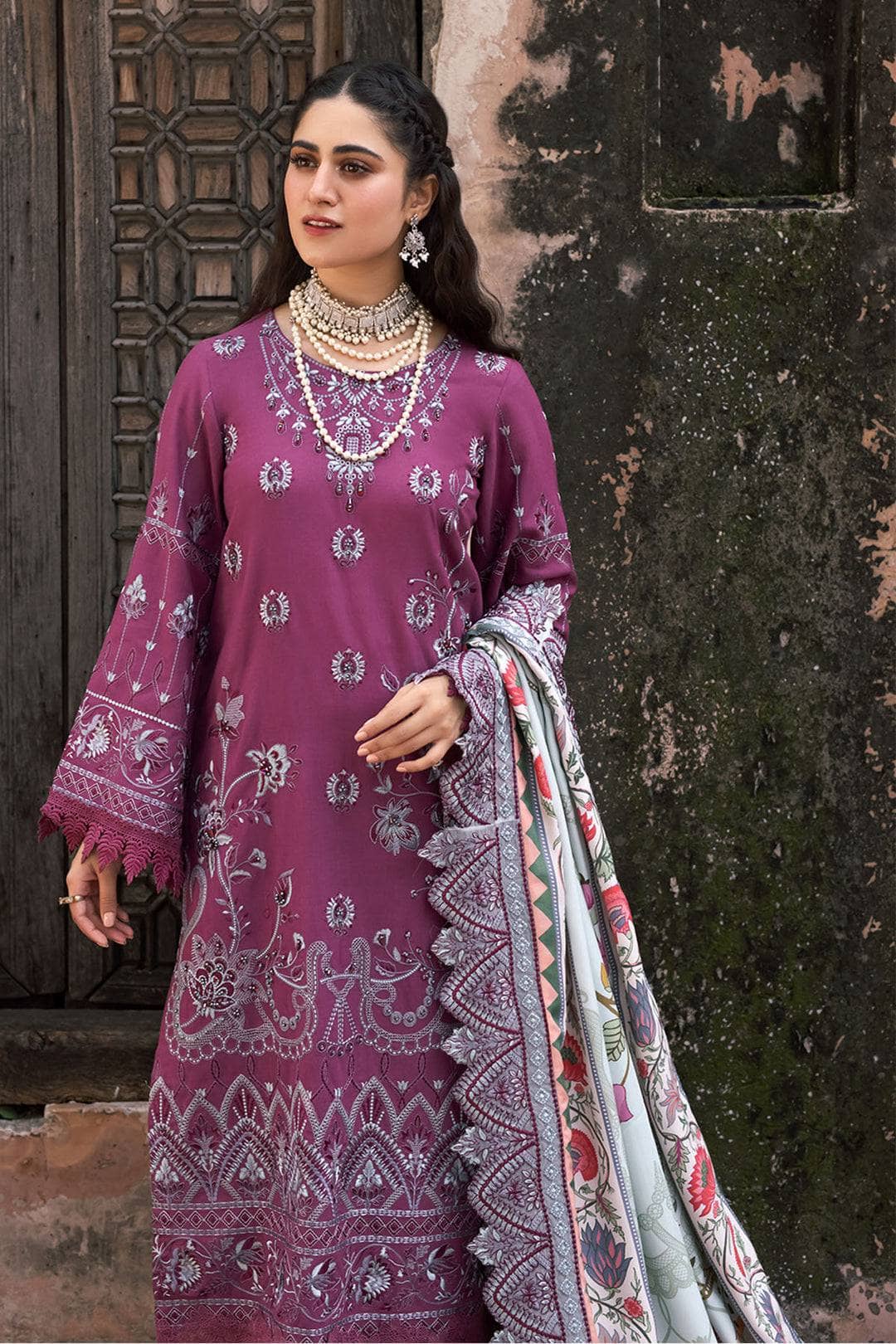 img_nureh_maya_khaddar_awwal_boutique