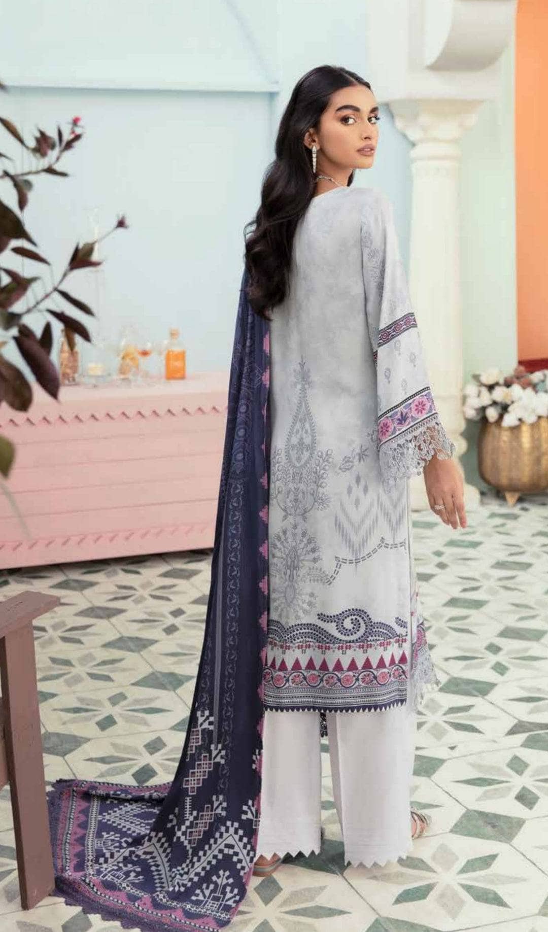 img_nureh_marina_signature_prints_shawl_collection_awwal_boutique