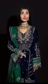 img_nureh_maya_velvet_awwal_boutique
