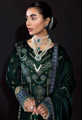 img_nureh_maya_velvet_awwal_boutique