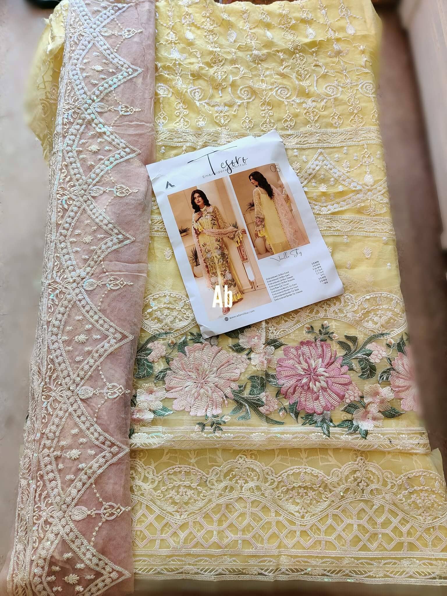 img_adans_libas_tesoro_awwal_boutique