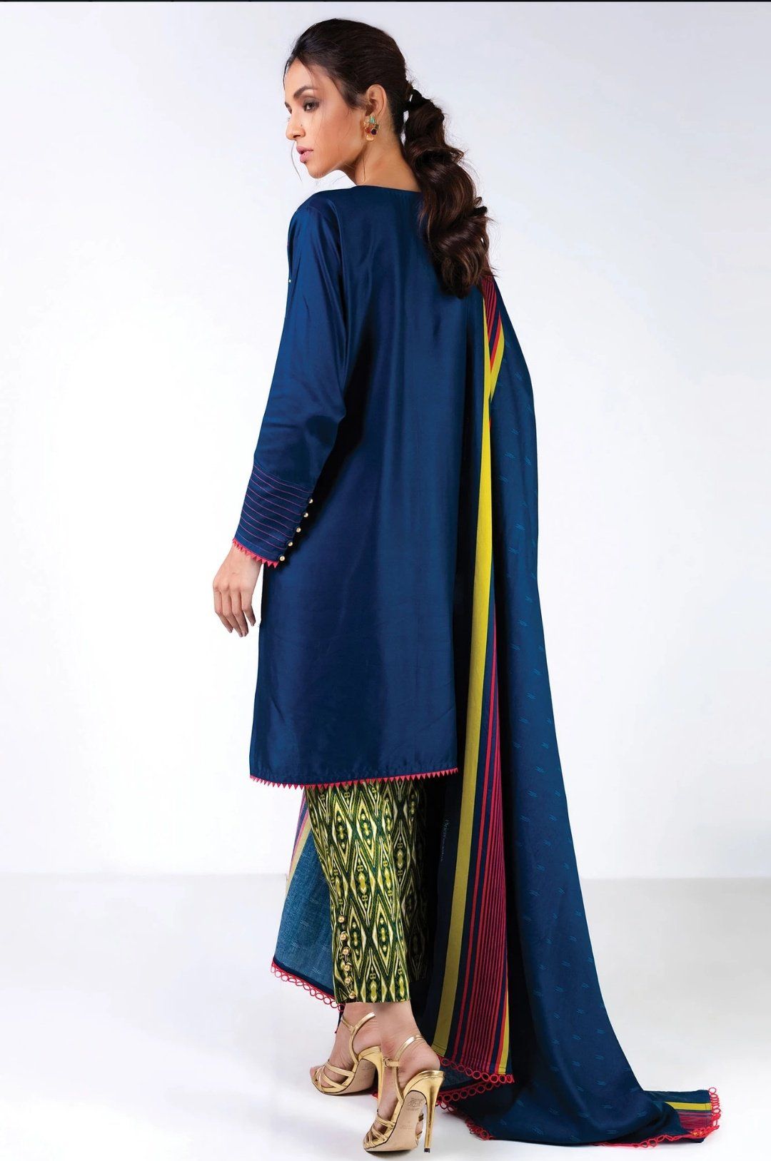 img_orient_winter_collection_awwal_boutique