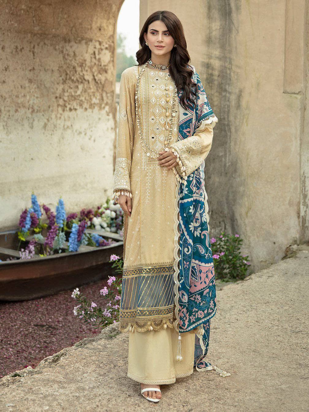 img_parishay_winter_collection_awwal_boutique