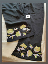 img_hand_embroidered_bellbottoms_awwal_boutique
