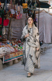 img_qalmakar_luxury_lawn_22_awwal_boutique