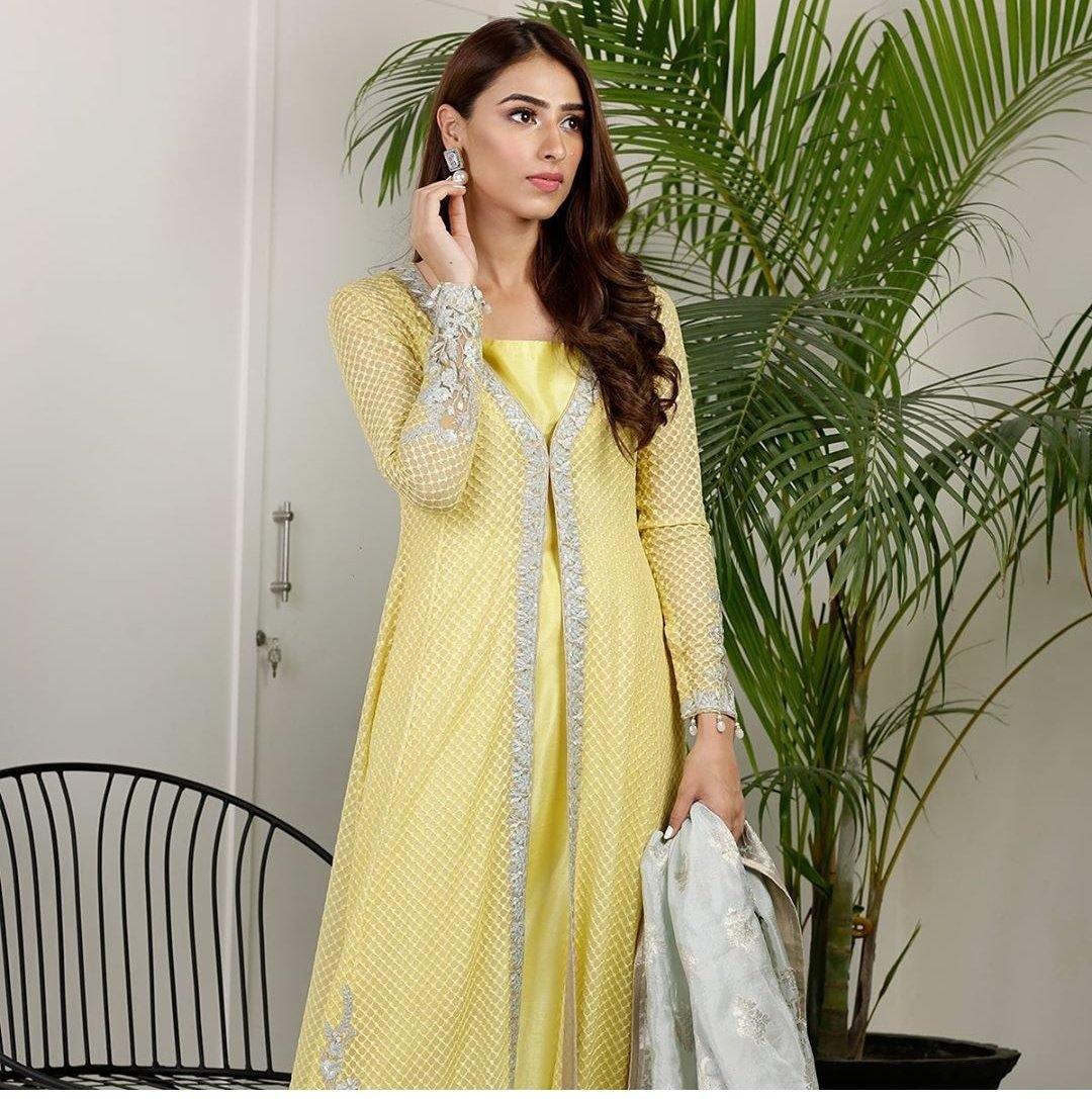 img_qalamkar_faiza_saqlain_chiffon_wedding_edition_awwal_boutique