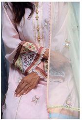 img_qalamkar_lawn_2020_awwal_boutique