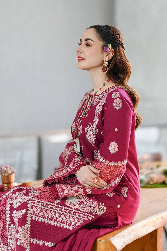 img_qalamkar_luxury_sahil_lawn_23_awwal_boutique