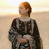 img_qalamkar_sahil_luxury_lawn_23_awwal_boutique