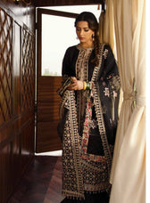 img_qalamkar_luxury_lawn_2021_awwal_boutique