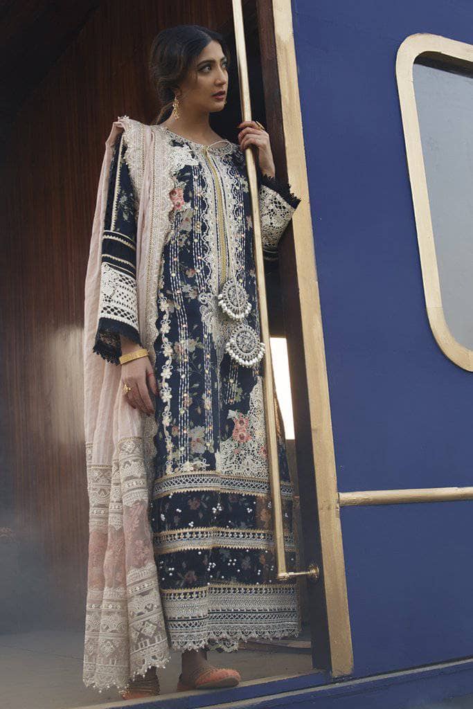 img_qalamkar_luxury_lawn_2021_awwal_boutique