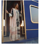 img_qalamkar_luxury_lawn_2021_awwal_boutique