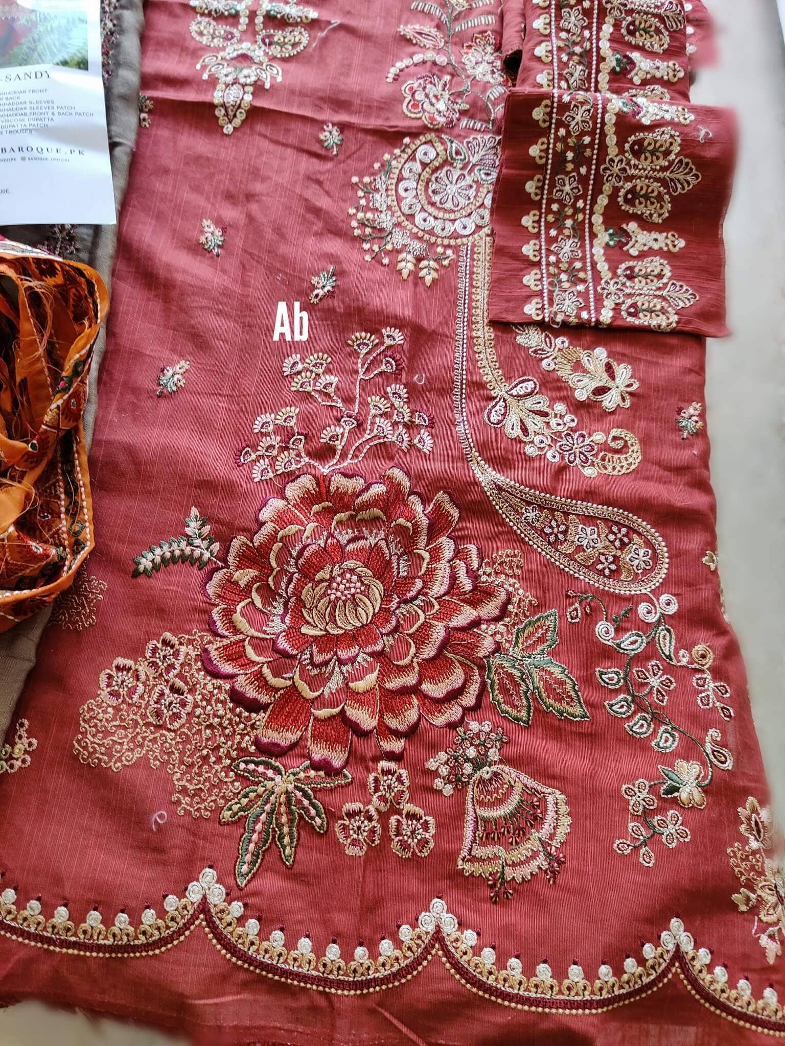 img_open_pics_baroque_khaddar_21_awwal_boutique