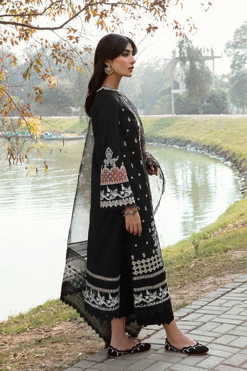 img_qalamkar_q_line_lawn_23_awwal_boutique