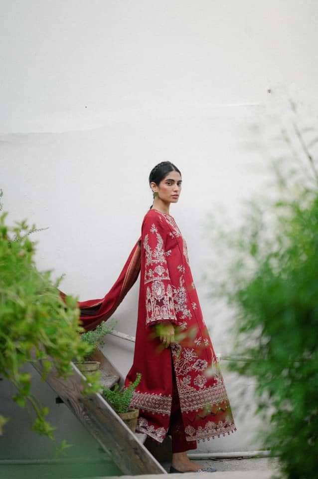 img_qalamkar_q_line_fall_winter_awwal_boutique