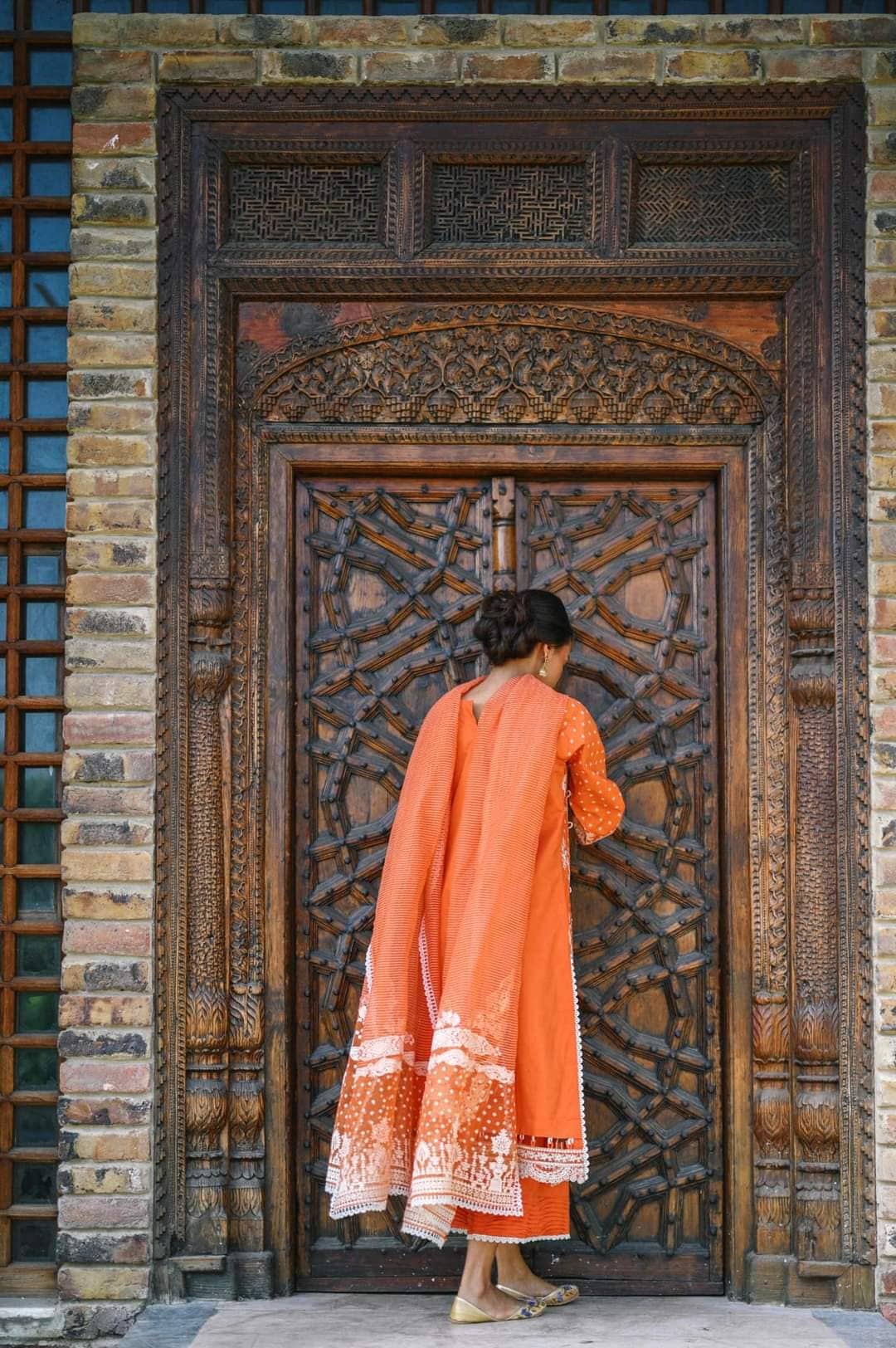 img_qalamkar_q_line_fall_winter_awwal_boutique