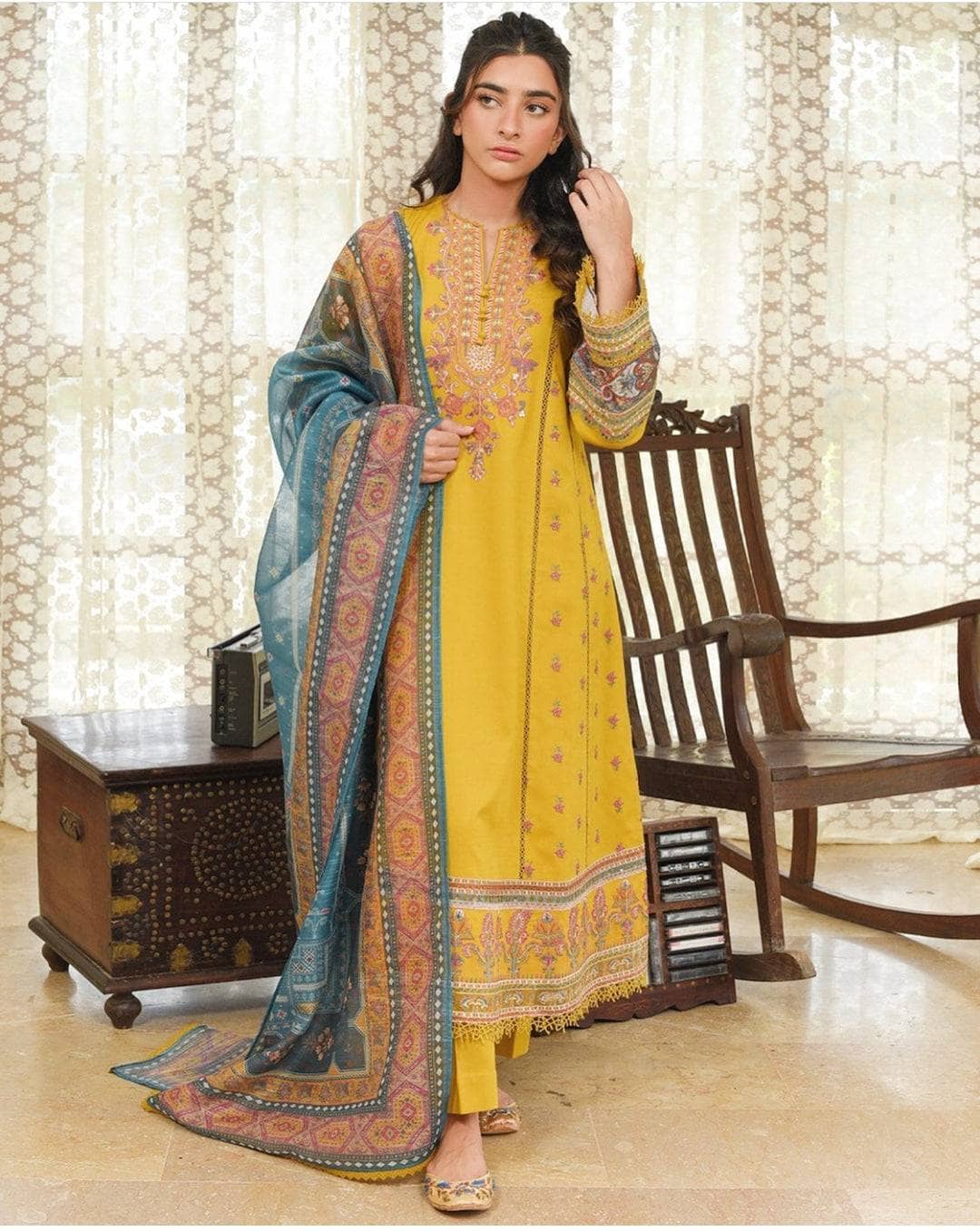 img_qalamkar_q_line_fall_winter_awwal_boutique