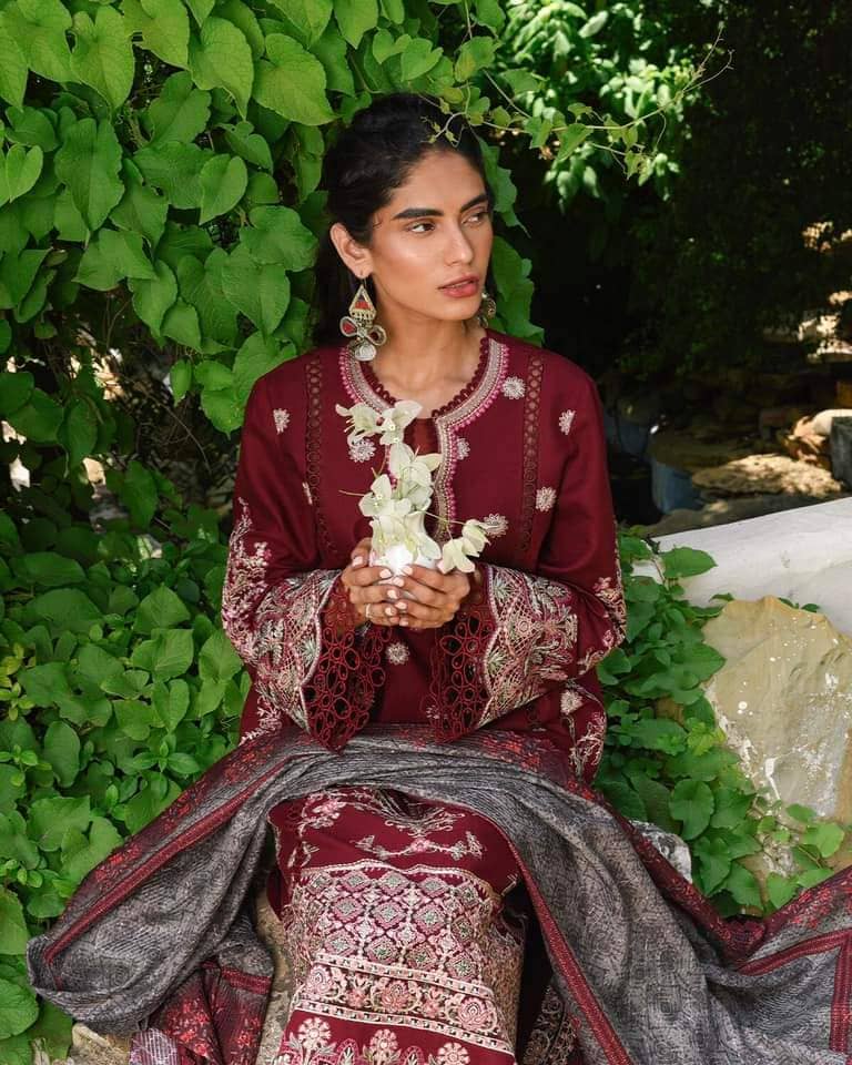 img_qalamkar_q_line_fall_winter_awwal_boutique