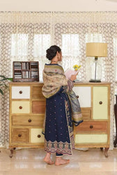 img_qalamkar_q_line_fall_winter_awwal_boutique