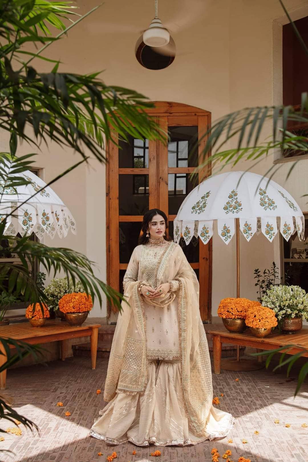 img_qalamkar_luxury_formals_shadmani_awwal_boutique