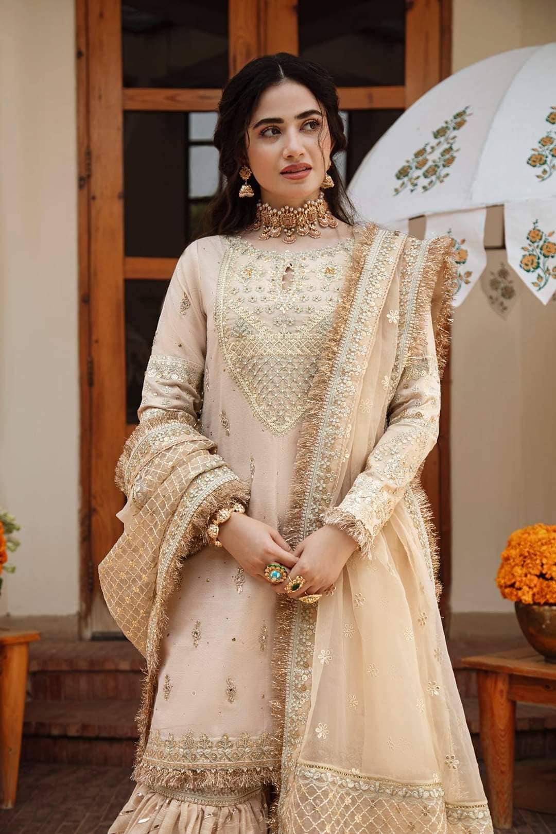 img_qalamkar_luxury_formals_shadmani_awwal_boutique