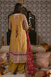 img_qalamkar_luxury_formals_awwal_boutique