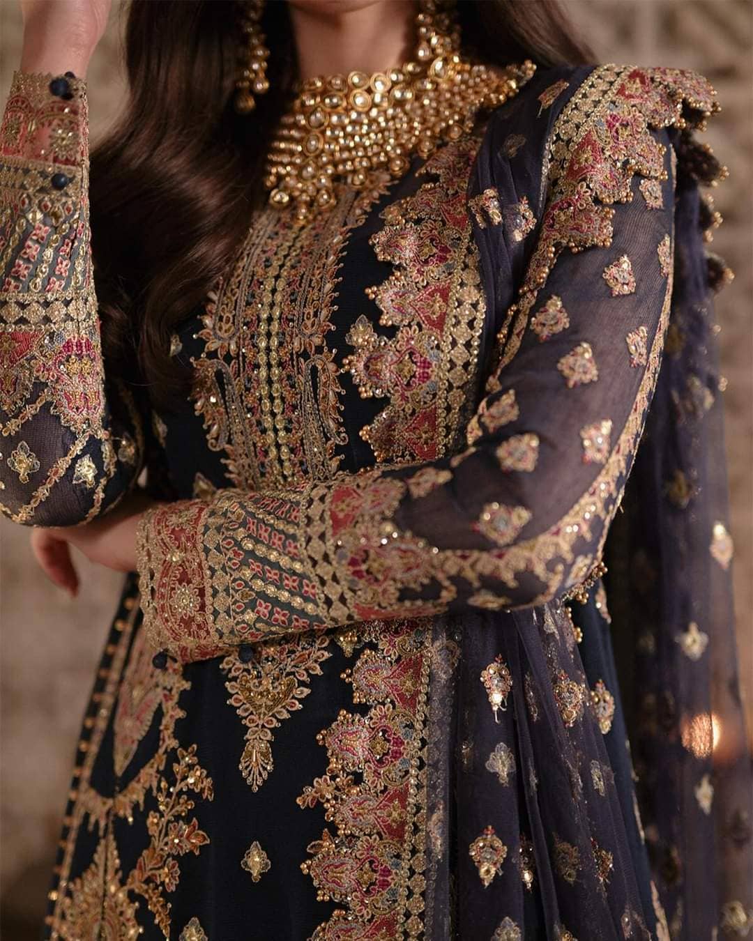 img_qalamkar_luxury_formals_awwal_boutique