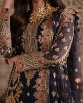 img_qalamkar_luxury_formals_awwal_boutique