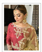 img_spotted_in_qalamkar_faiza_saqlain_awwal_boutique