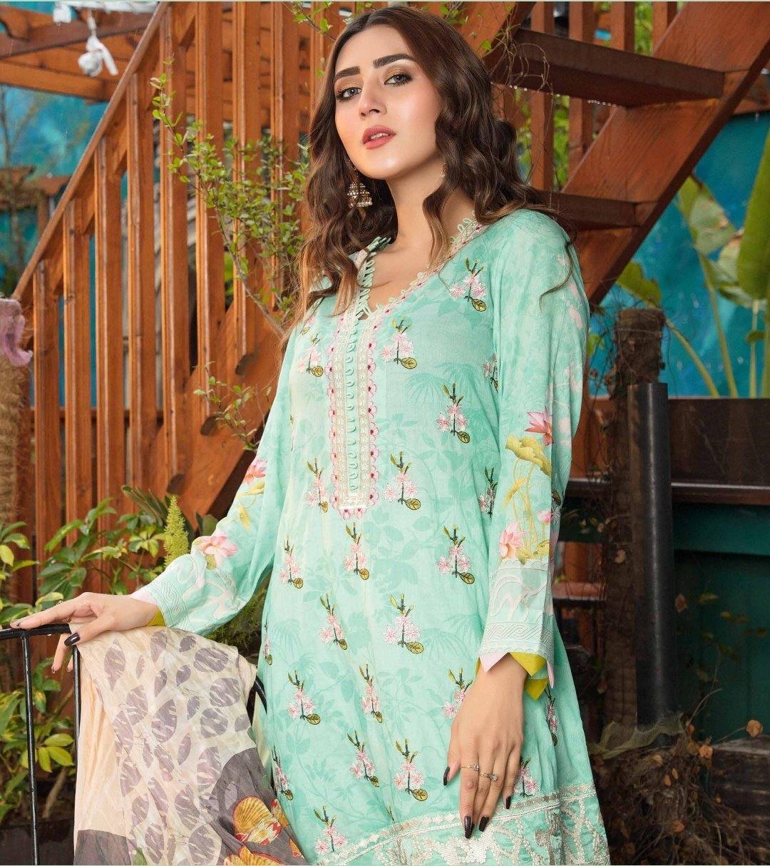 img_raabi_luxury_lawn_collection_by_ibrahim_textiles_awwal_boutique