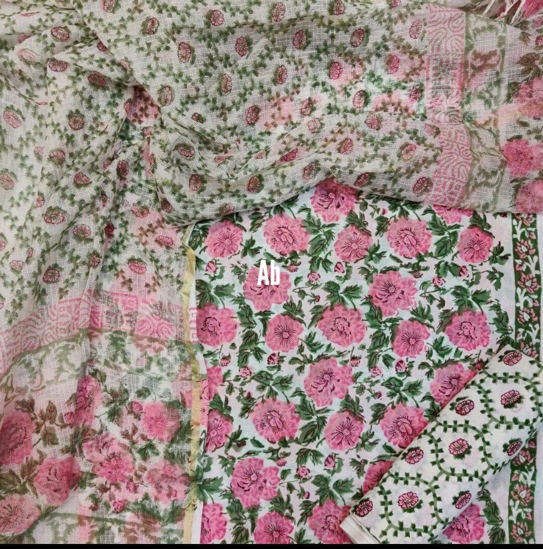 img_cotton_rajasthani_block_printed_with_mulmul_dupatta_awwal_boutique