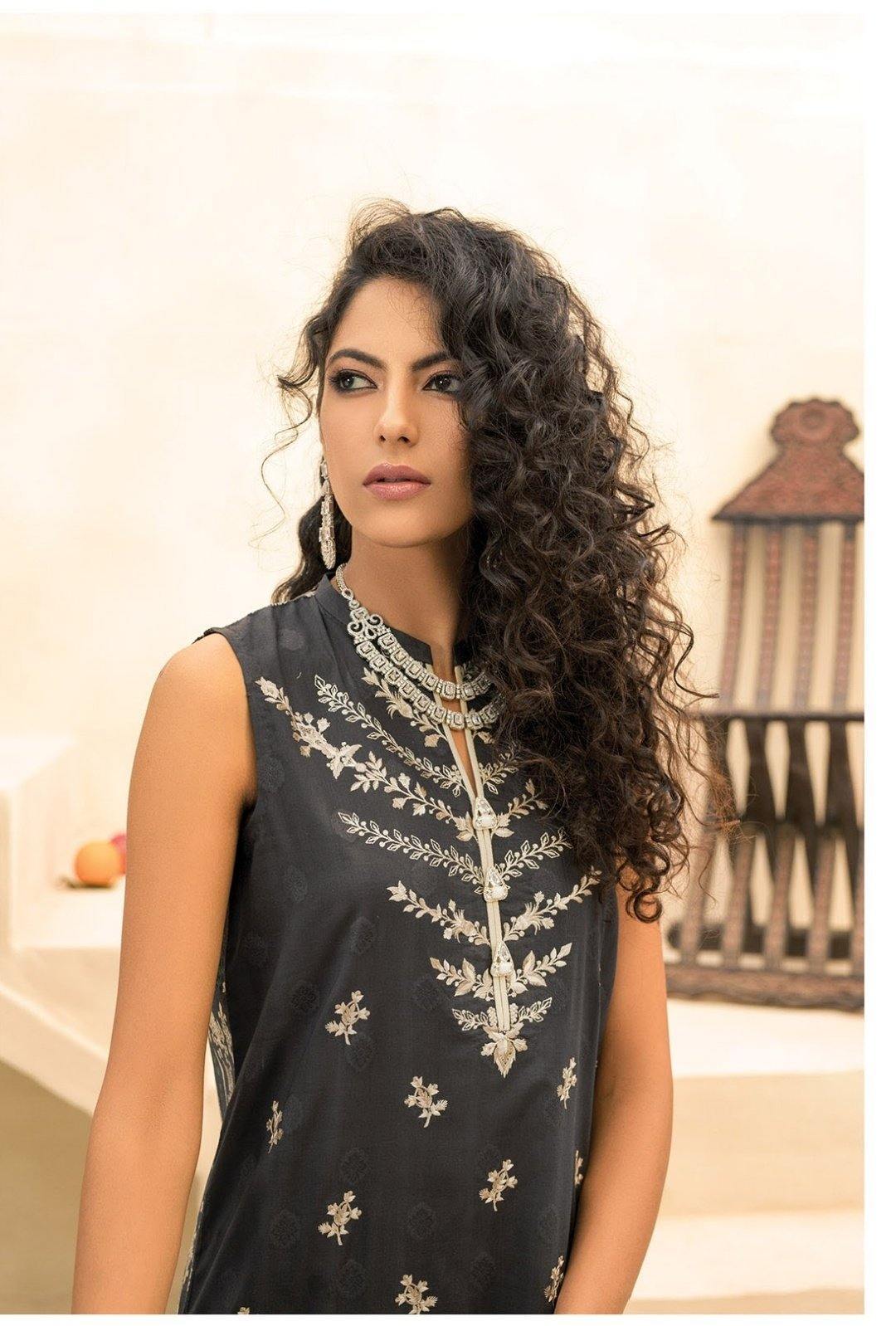 img_rajbari_lawn_collection_awwal_boutique