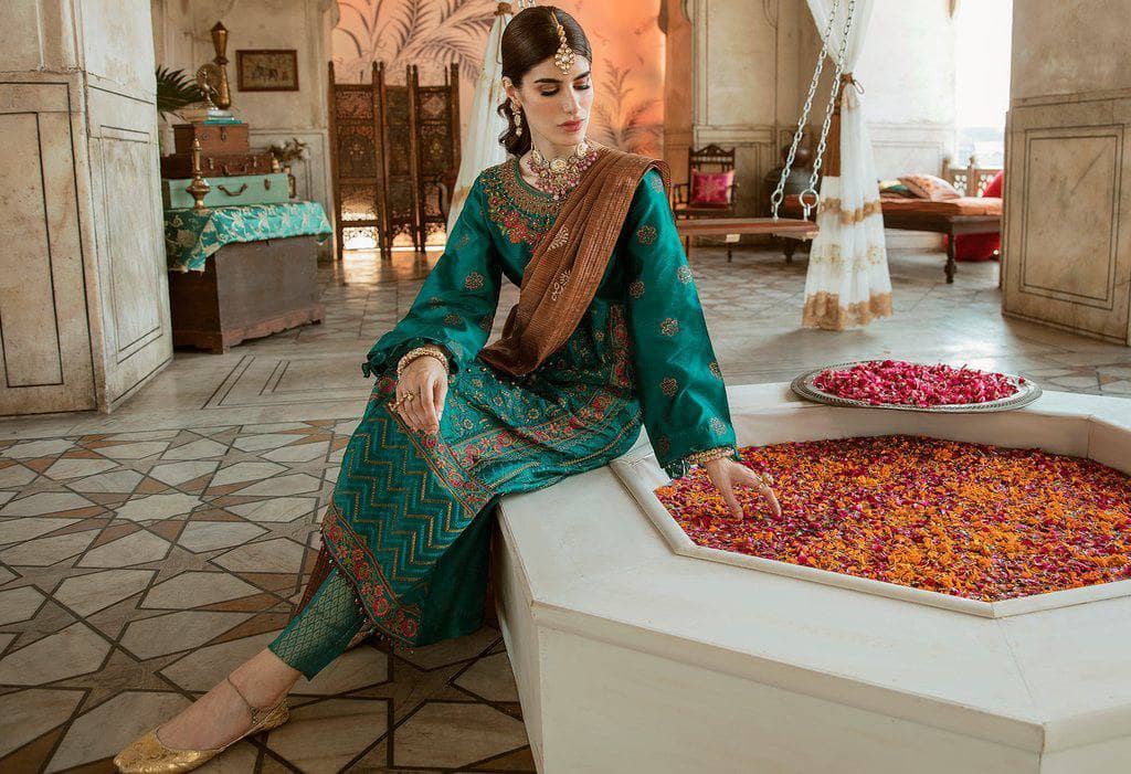 img_rajbari_chikankari_fall_winter_21_awwal_boutique