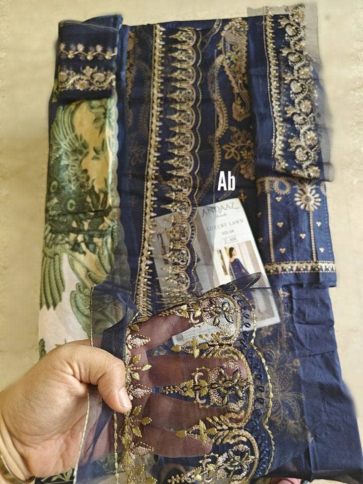 img_open_pic_ramsha_andaz_lawn_23_awwal_boutique