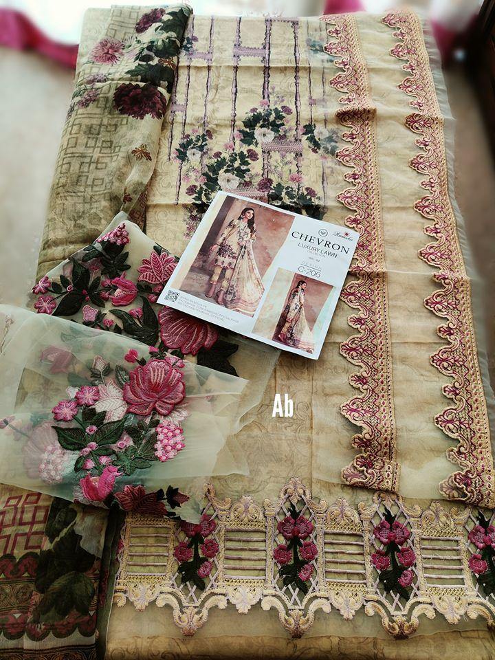 img_open_pic_ramsha_chevron_lawn_awwal_boutique