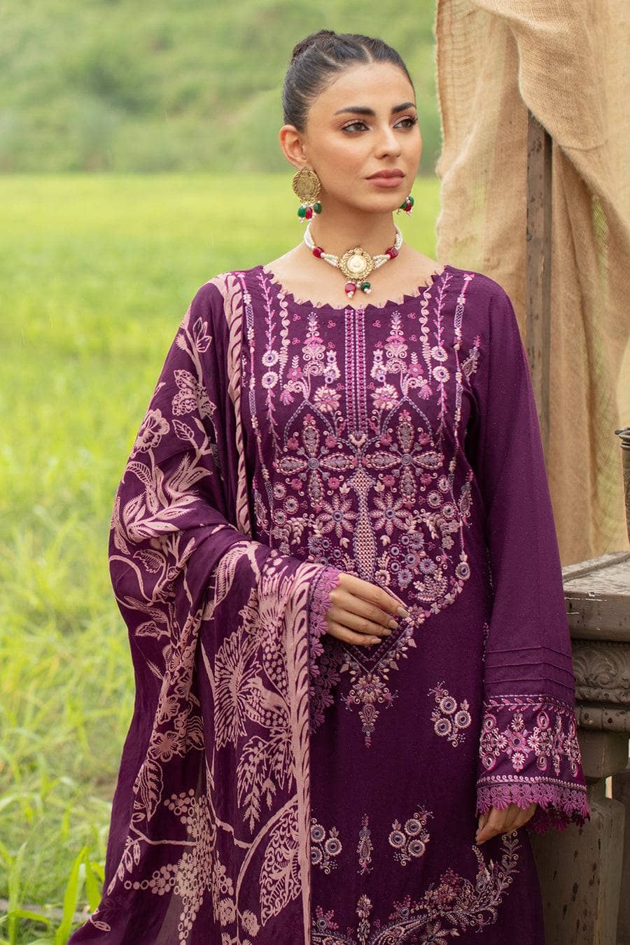img_ramsha_reet_karandi_awwal_boutique