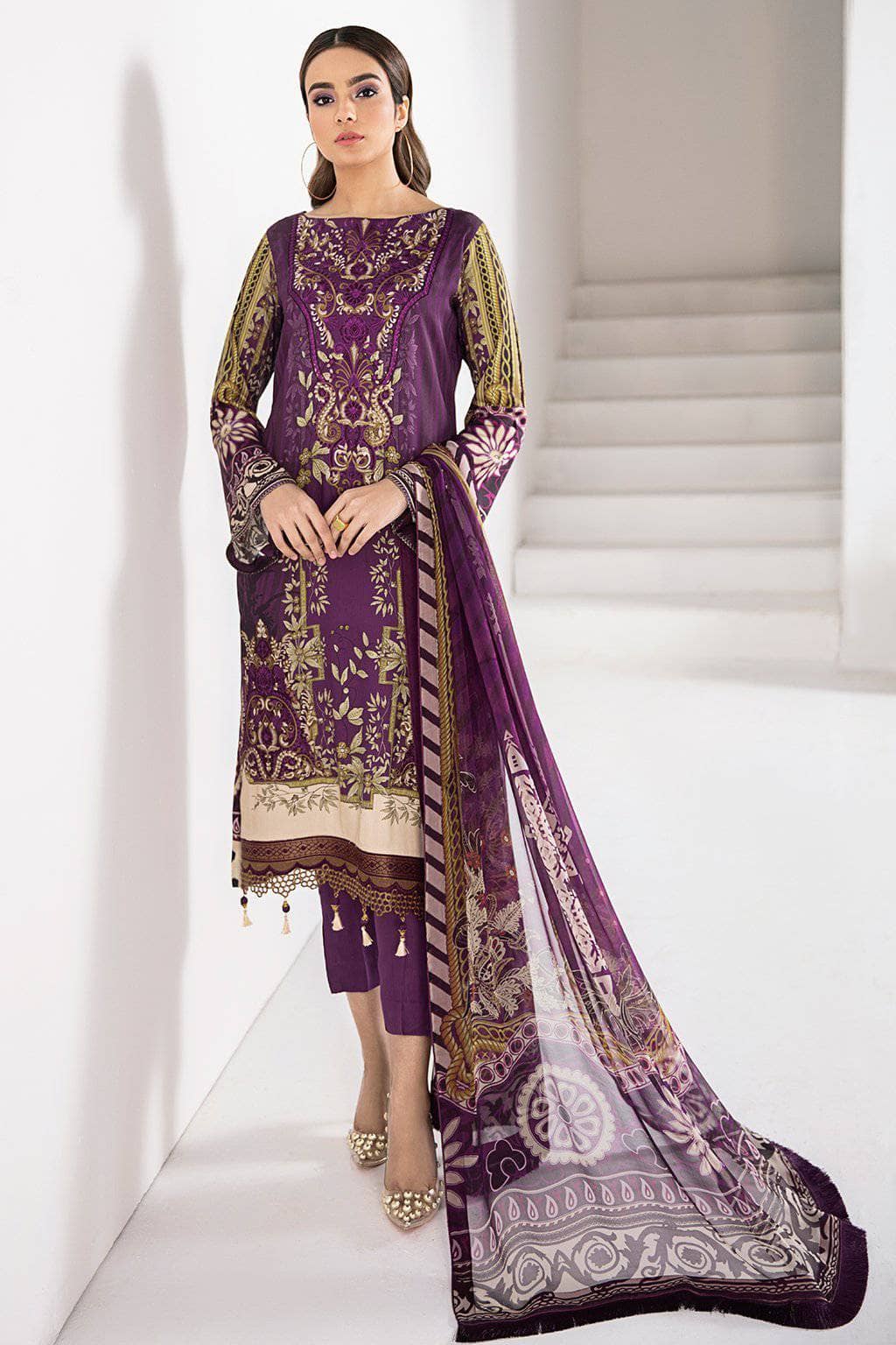 img_ramsha_reet_linen_awwal_boutique